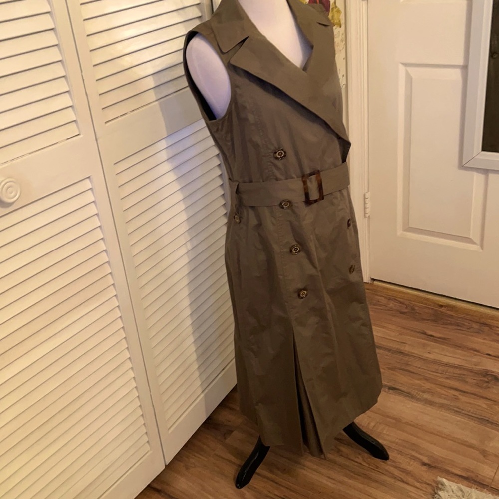 Carolina Herrera Sleeveless Trench Midi Dress in Olive Brown